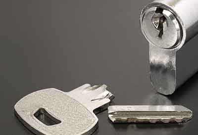Locksmith Hollywood Park